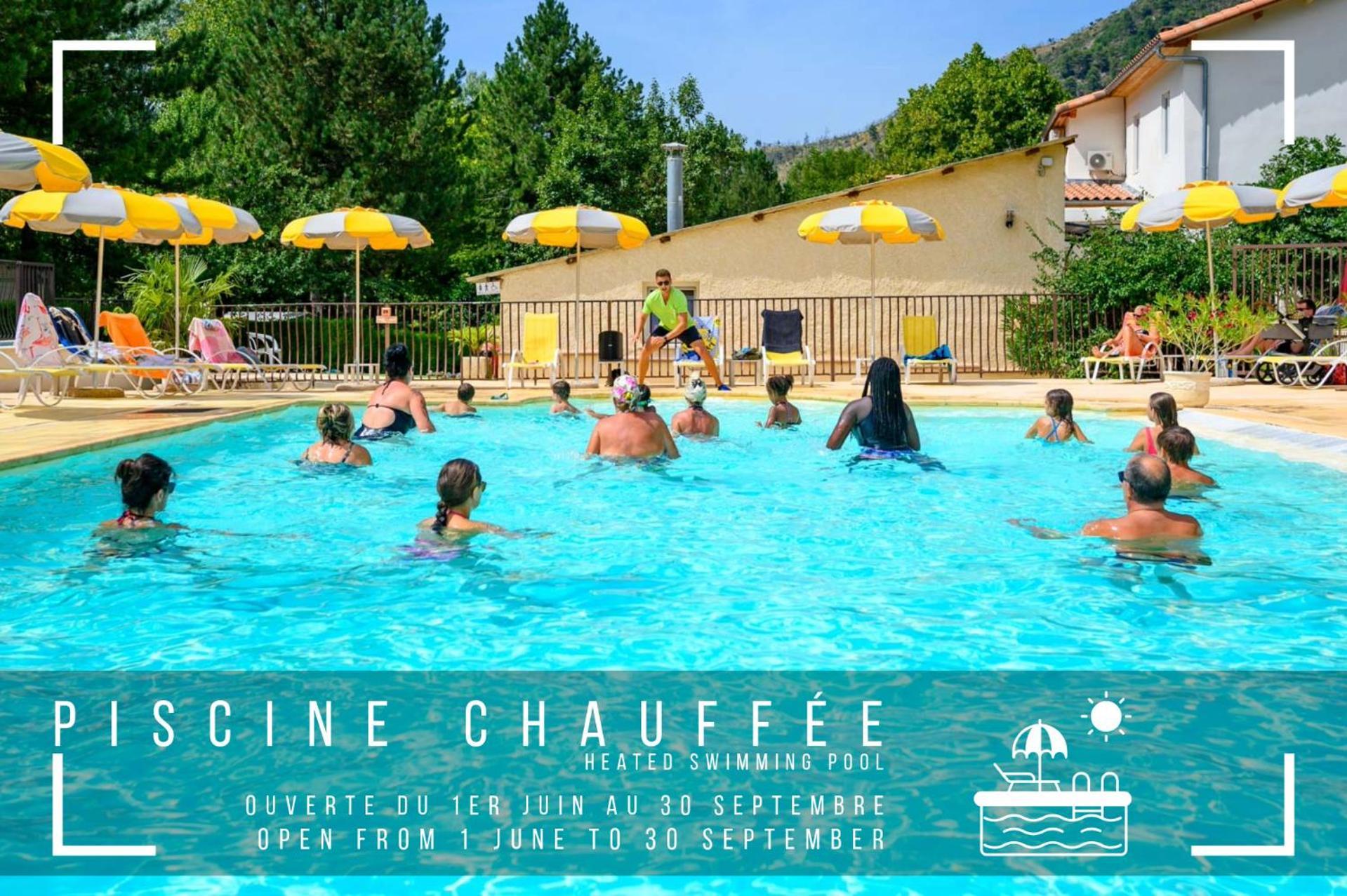Les Eaux Chaudes Hotel Дин Ле Бен Екстериор снимка